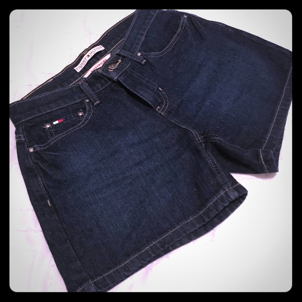 VIntage Tommy Hilfiger Boyfriend Short